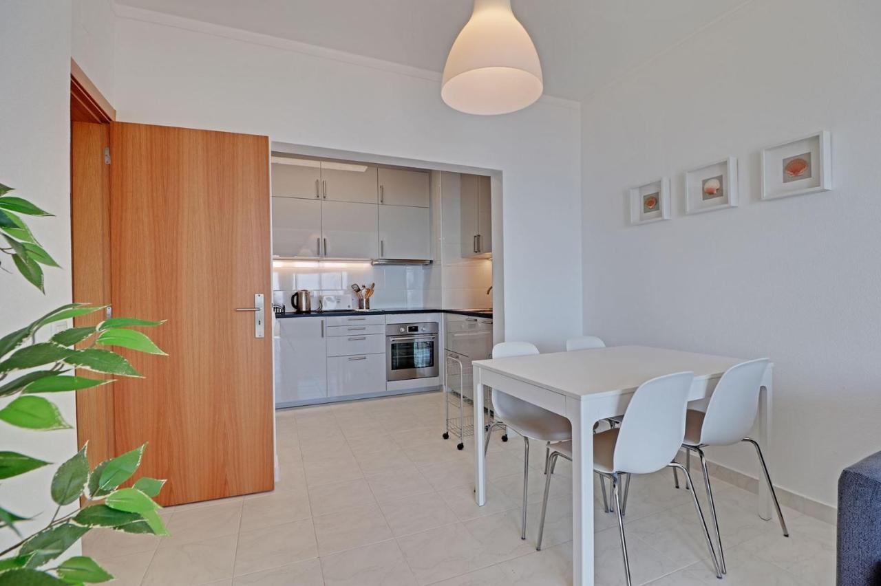Quarteira Beach & Ocean View By Homing Exterior photo