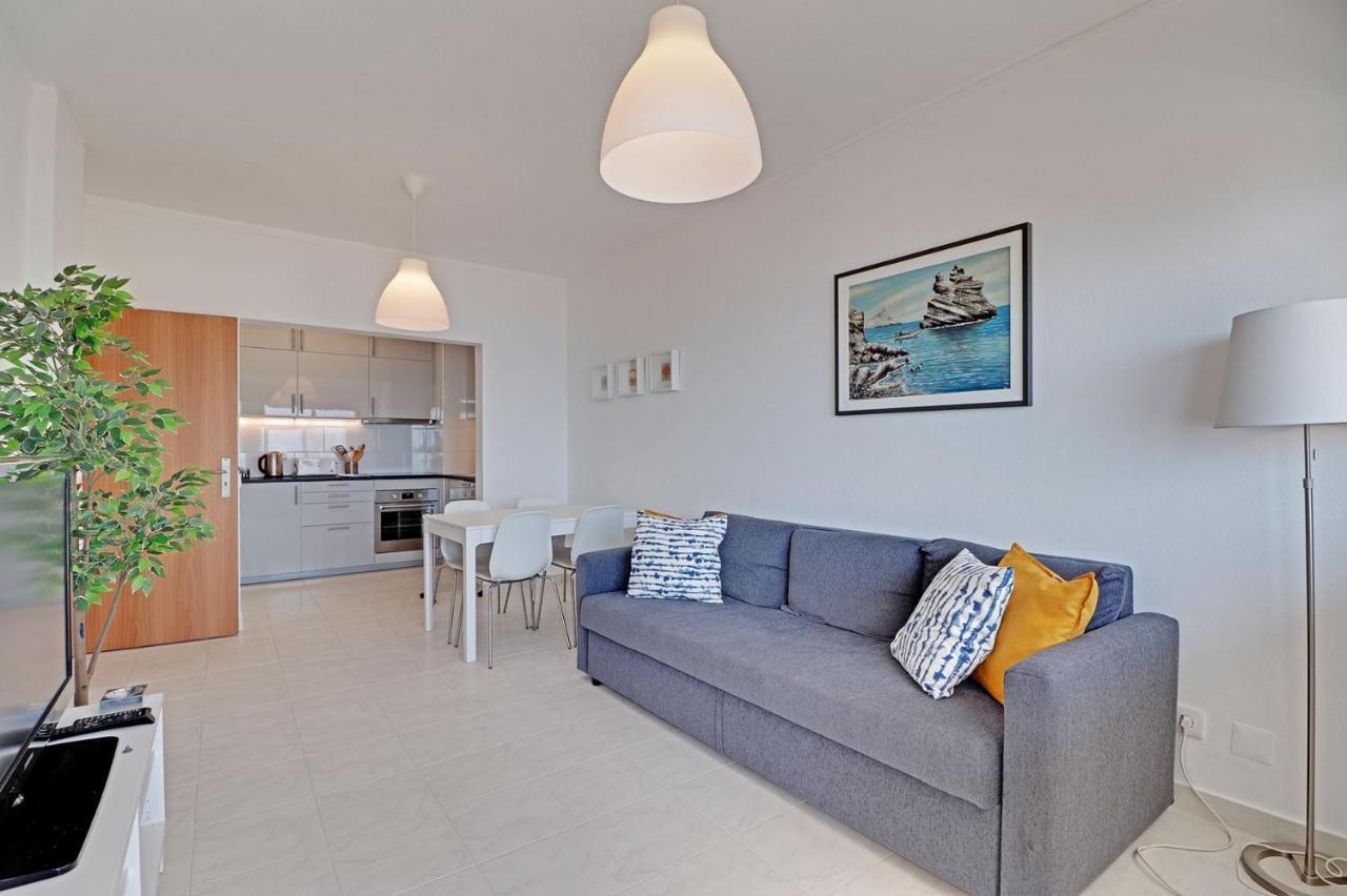 Quarteira Beach & Ocean View By Homing Exterior photo